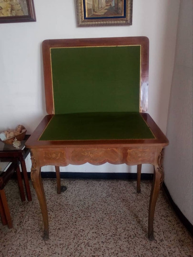 Mesa De Juegos Y Gavetero