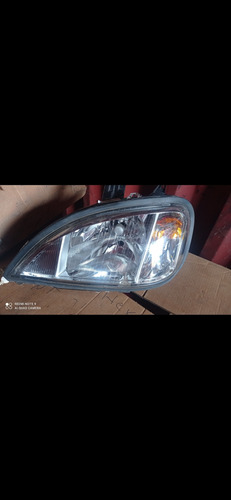 Faros Mercedes Benz Freightliner