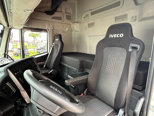 Iveco Stralis Hi-way 440