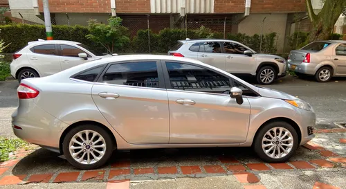 Ford Fiesta 1.6 Titanium At