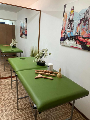 Imagen 3 de 5 de Masajista , Terapeuta En Masajes Relajantes