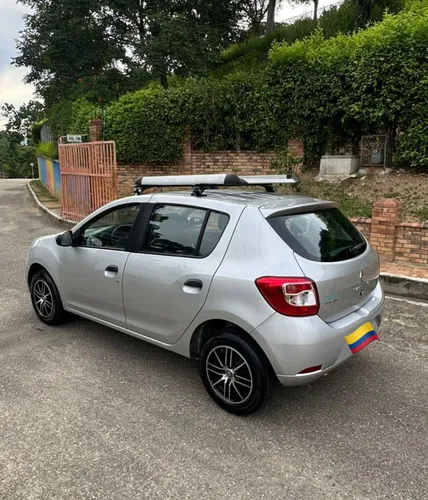 Renault Sandero SANDERO DYNAMIQUE 1.6 MECANICO SOY UNICA DUEÑA