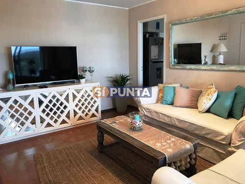 Imagen 3 de 9 de Apartamento En Alquiler Anual