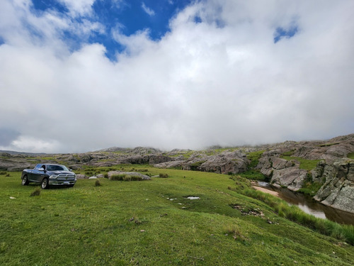 Imagen 2 de 30 de Se Vende Espectacular Fraccion De 70 Hectareas Con Agua, Pastizal, Vistas Unicas, Red 4g Personal En Los Gigantes
