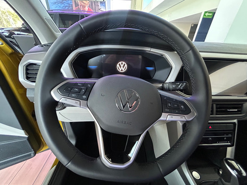 Volkswagen Taigun 1.0 Tsi Comfortline At