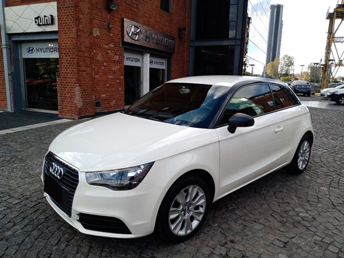 Audi A1 1.2 Attraction Tfsi 86cv