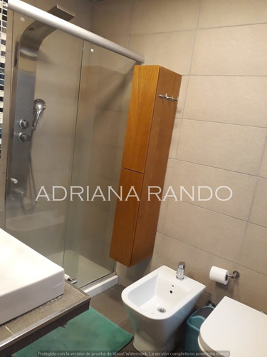 Imagen 9 de 14 de 99- Excelente Casa De 4 Amb Con Local Comercial C/terraza