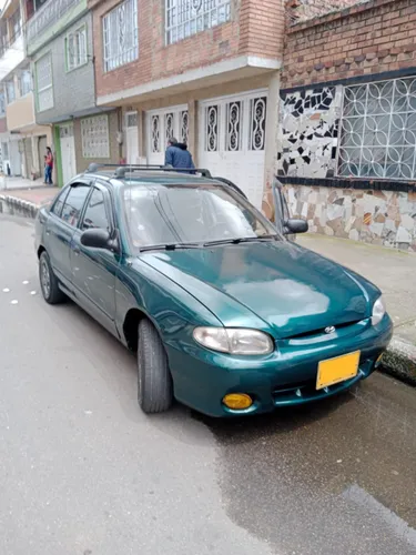 Hyundai Accent 1.3 L