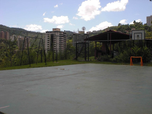 Imagen 8 de 25 de La Florida Apartamento En Venta 22-13840