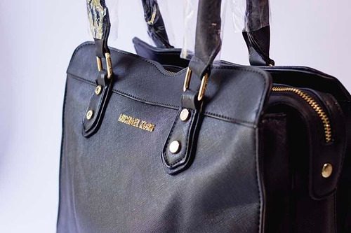Imagen 4 de 5 de Bolsa Michael Kors Mujer Bolsa Dama Mk Negro Con Cubre Polvo