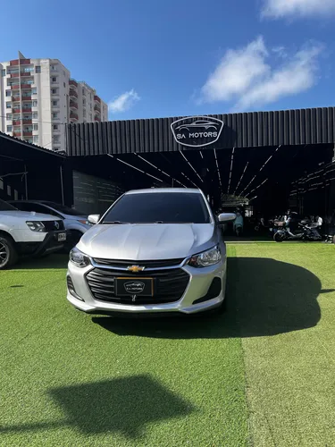 Chevrolet Onix 1.0t Automática