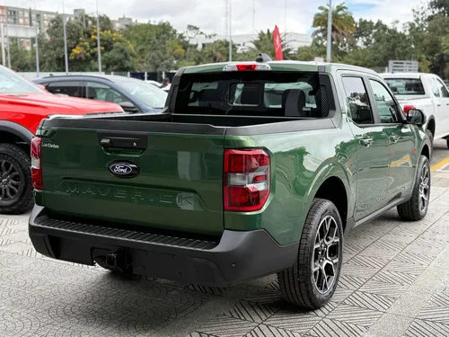 Ford Maverick Lariat 2.5 Hibrida 2025