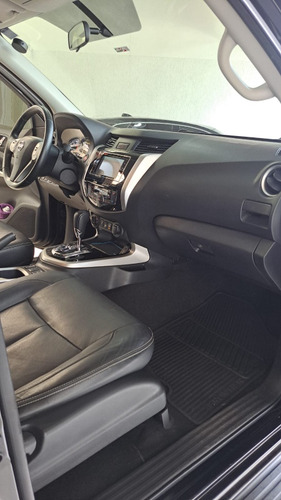 Nissan Frontier 2.3 Le Cab. Dupla 4x4 Aut. 4p