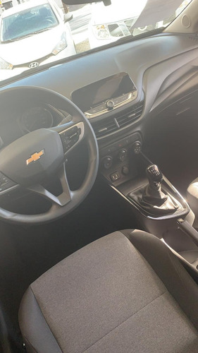 Imagem 5 de 6 de Chevrolet Onix 1.0 (flex)