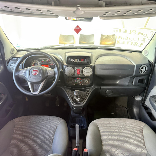 Fiat Doblo 1.8 16v Essence 7l Flex 5p