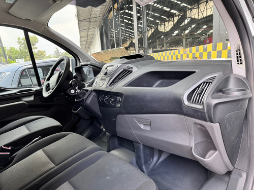 Ford Transit 2.2 Van Corta Techo Bajo Aa Custom Mt