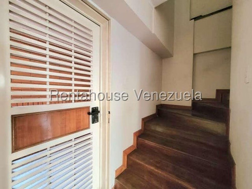 Estefani Salon Vende Apartamento Duplex En Nueva Segovia-lara-25-17768