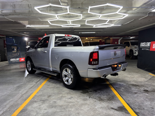 RAM Ram 2500 5.7 R/t Regular Cab 2500 4x4 At