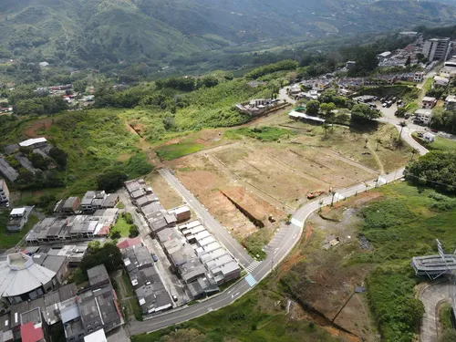 Lotes Residenciales Y Casas