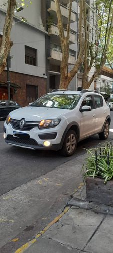 Renault Sandero Stepway 1.6 Privilege 105cv