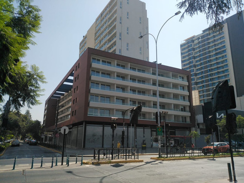 Local En Placa Comercial Edificio Step Frente Irarrazabal