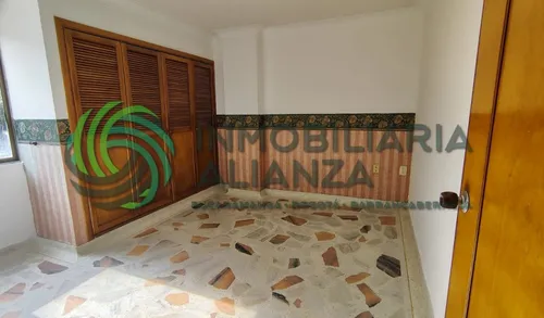 Apartamento En Arriendo En Campestre. Cod A8583