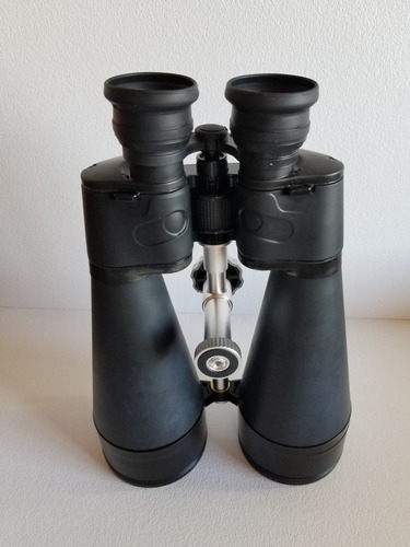 Binocular Celestron Skymaster Mult-coated 20 X 80. 1000 Yds