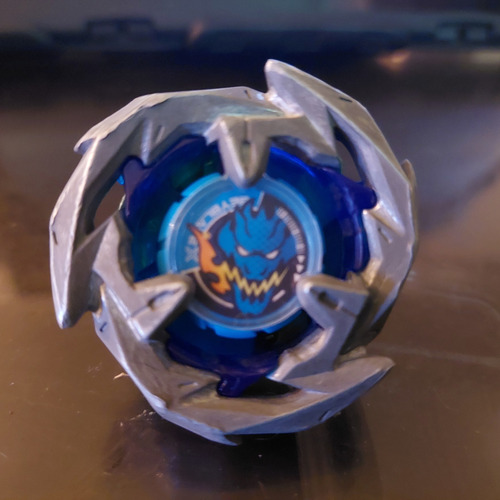 Beyblade X Variedad De Beys (1 Por Modelo) Azul (Usado)