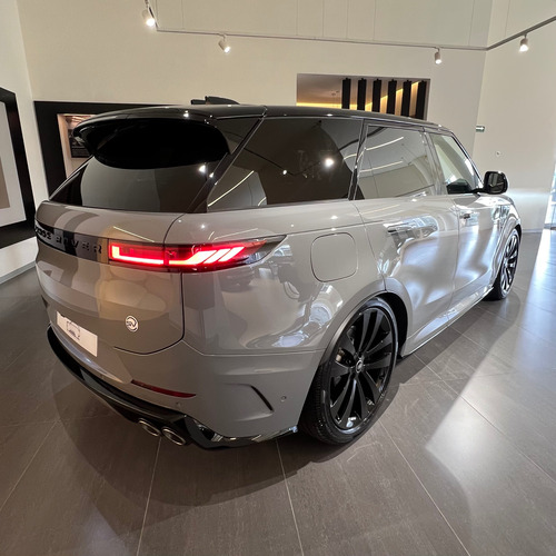 Land Rover Range Rover Sport 4.4 Mhev Sv Edition Two