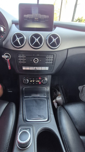 Mercedes-Benz Clase B 1.6 B200 2016 Edition 156cv