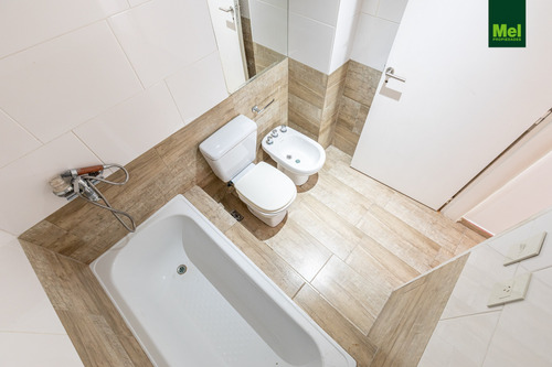 2 Amb En Venta Con Balcon Terraza