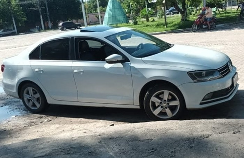 Volkswagen Vento 2.5 Luxury 170cv