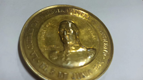 Medalla Conmemorativa Gral. San Martin- Año 1904- Bellisima