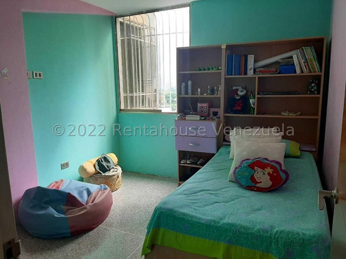 Imagen 16 de 19 de Cómodo Apartamento En Venta Los Chaguaramos 22-28682 Norma González Rent A House