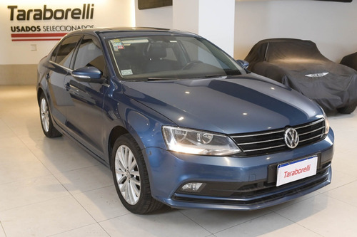 Imagen 3 de 17 de Vento 1.4tsi Bm Tech Fer