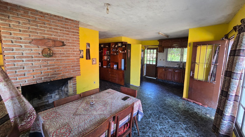 Venta Chacra 4 Dormitorios Colón Con Cochera