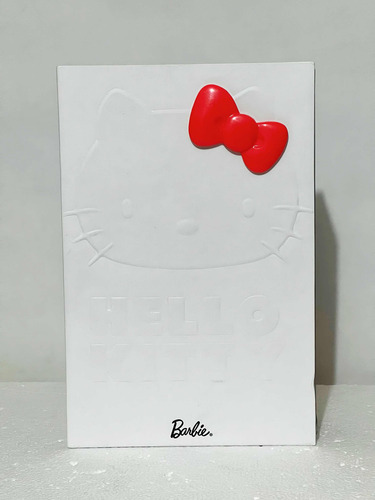 Barbie Hello Kitty (Usado)