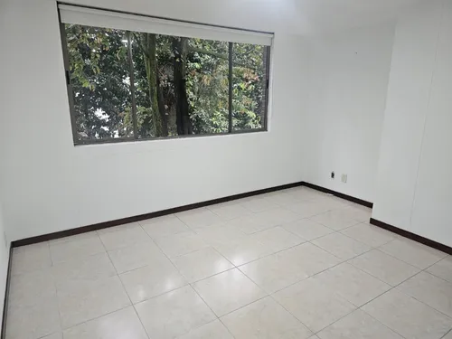 Excelente Oportunidad Para Vivir En Una De Las Zonas Más Apetecidas De Envigado.
