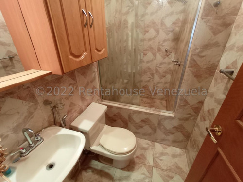 Imagen 20 de 30 de Apartamentod En Venta En Avenida Venezuela Zona Este, Barquisimeto, Lara #código Flex: 22-24888 # 0424 556 57 59 Monica C.