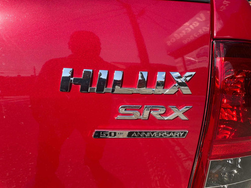 Imagem 9 de 12 de Toyota Hilux 2.8 Srx 50th Anniversary Cab. Dupla 4x4 Tdi