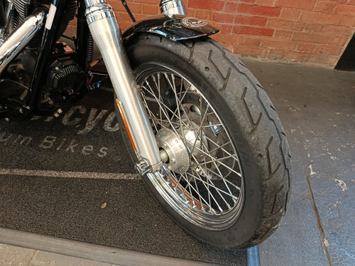 Harley-davidson Dyna Super Glide Custom