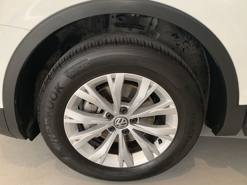 Imagen 14 de 15 de Volkswagen Tiguan 2020 1.4 Trendline Plus At