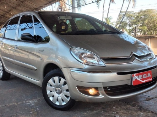 Imagem 1 de 11 de C3 1.6 Picasso Exclusive 16v Flex 4p Manual