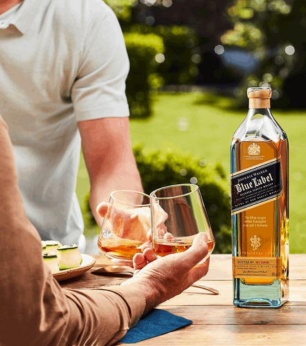 Whisky Johnnie Walker Blue Label Tristan Eaton Ed. Limitada