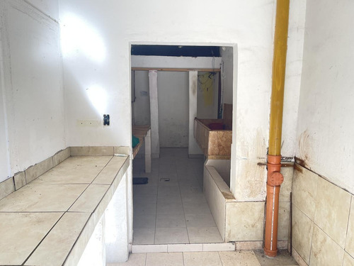 Imagen 10 de 13 de Galpón 107m²- San Justo