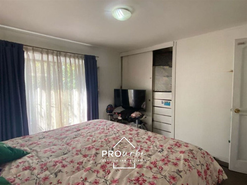 Casa En Venta De 5 Dorm. En MaipĂș