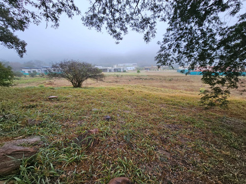 Terreno En Venta Valle Escondido 2948 M2