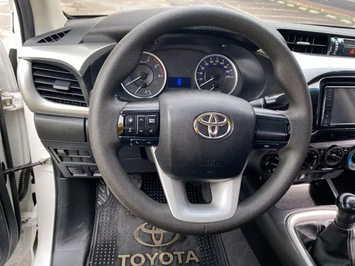Toyota Hilux 2.4 4x4 Turbo