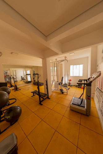 Apartamento Com 2 Quartos - Novo
