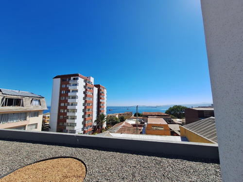 Departamento Estudio, Cerro Barón, Valparaíso.